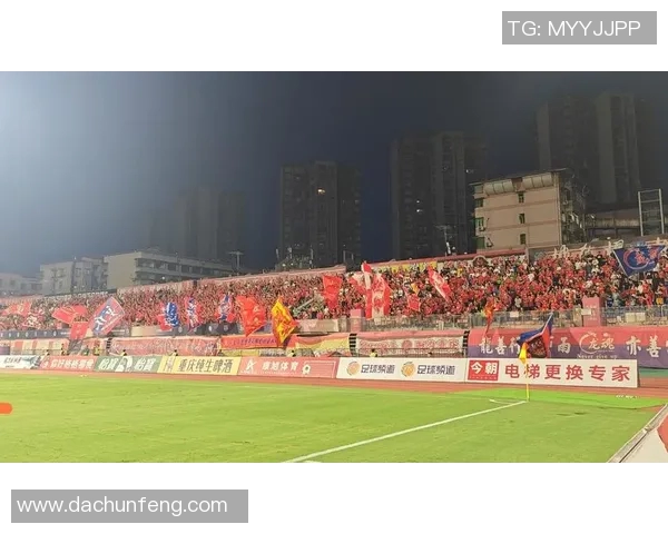 尹聪耀精彩进球助力重庆铜梁龙赢得关键比赛胜利