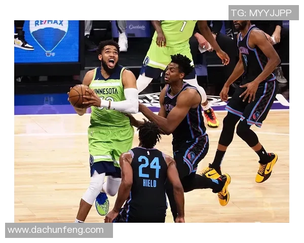 独行侠双少合砍55分擒下灰熊