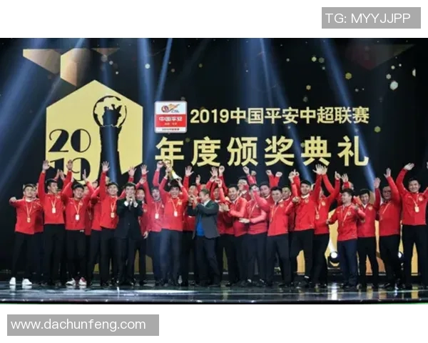 凯尔-费尔德签下巨星外援，决心称霸新赛季的联赛交锋