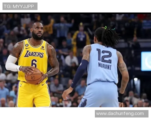 活塞主场战胜灰熊，后卫大比例命中率领队获胜